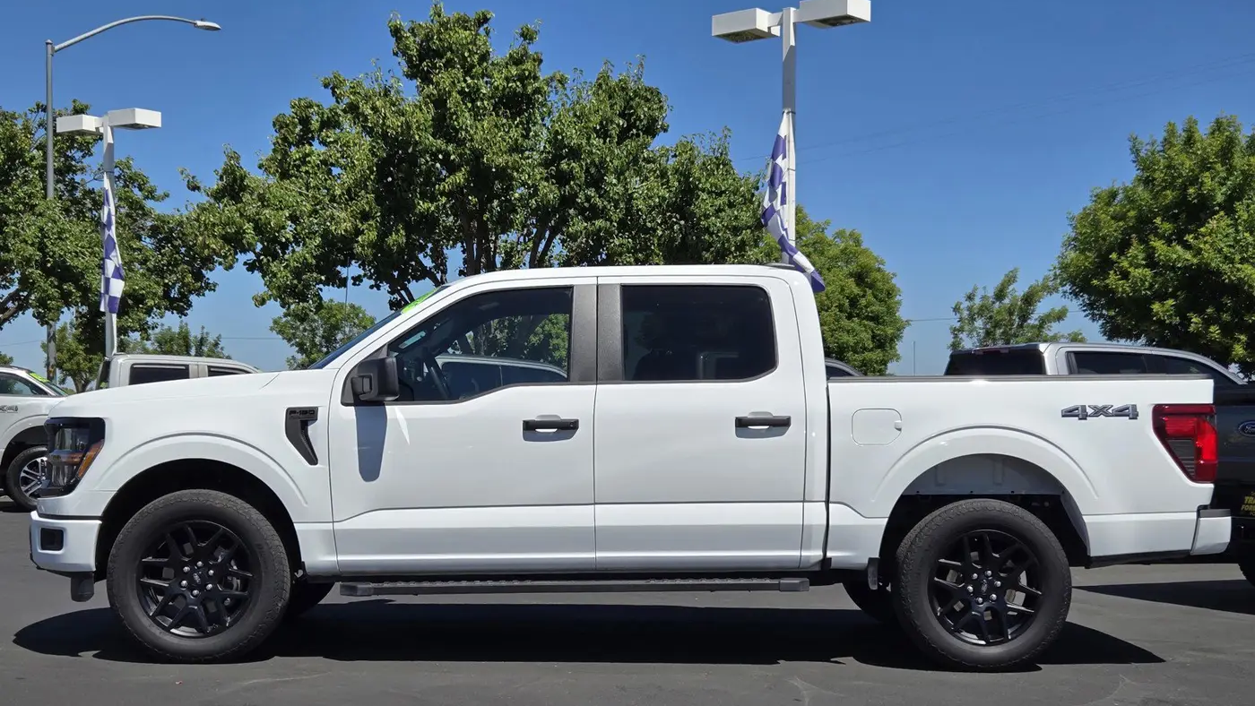 2025 Ford F-150 STX