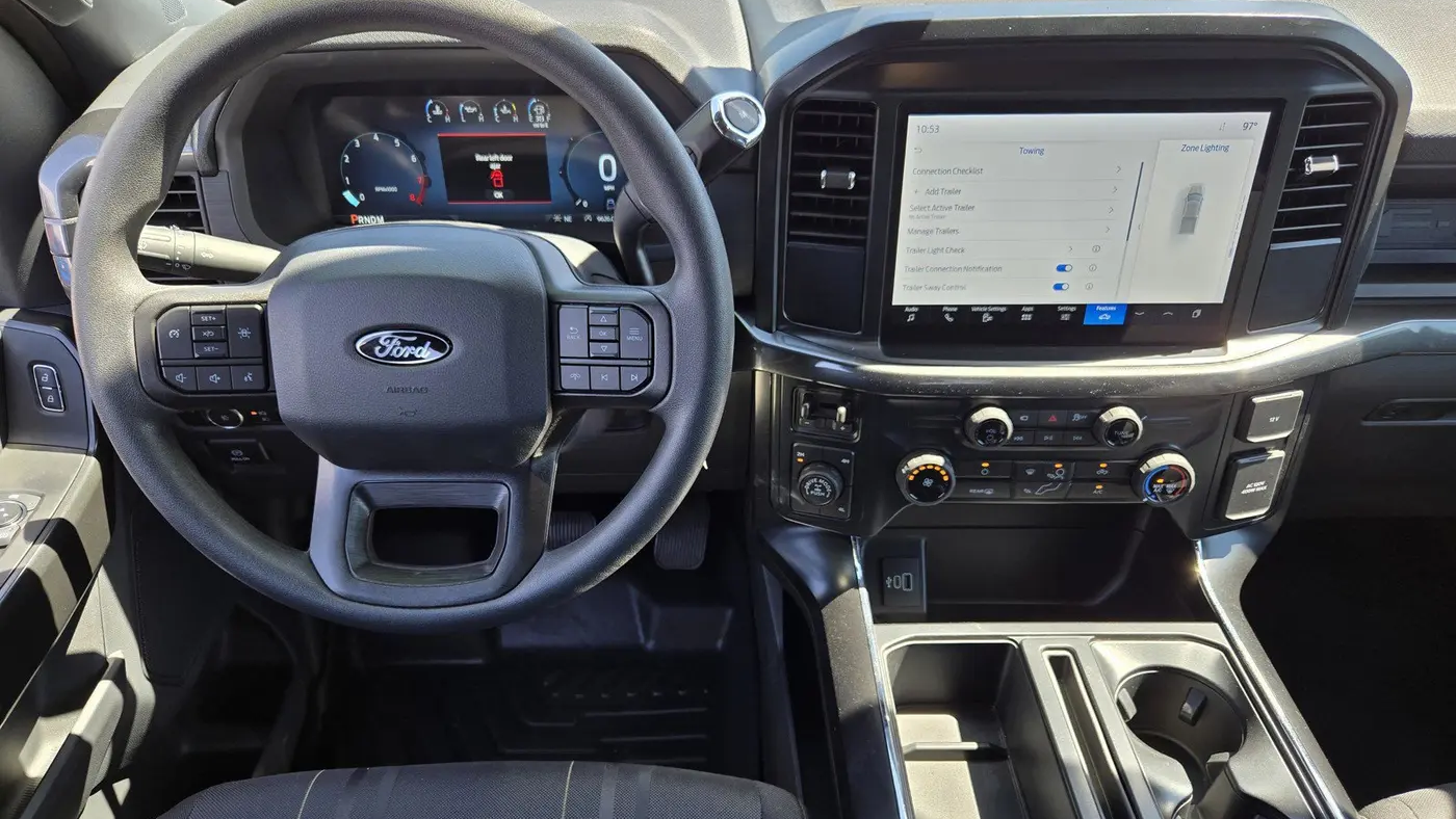 2025 Ford F-150 STX