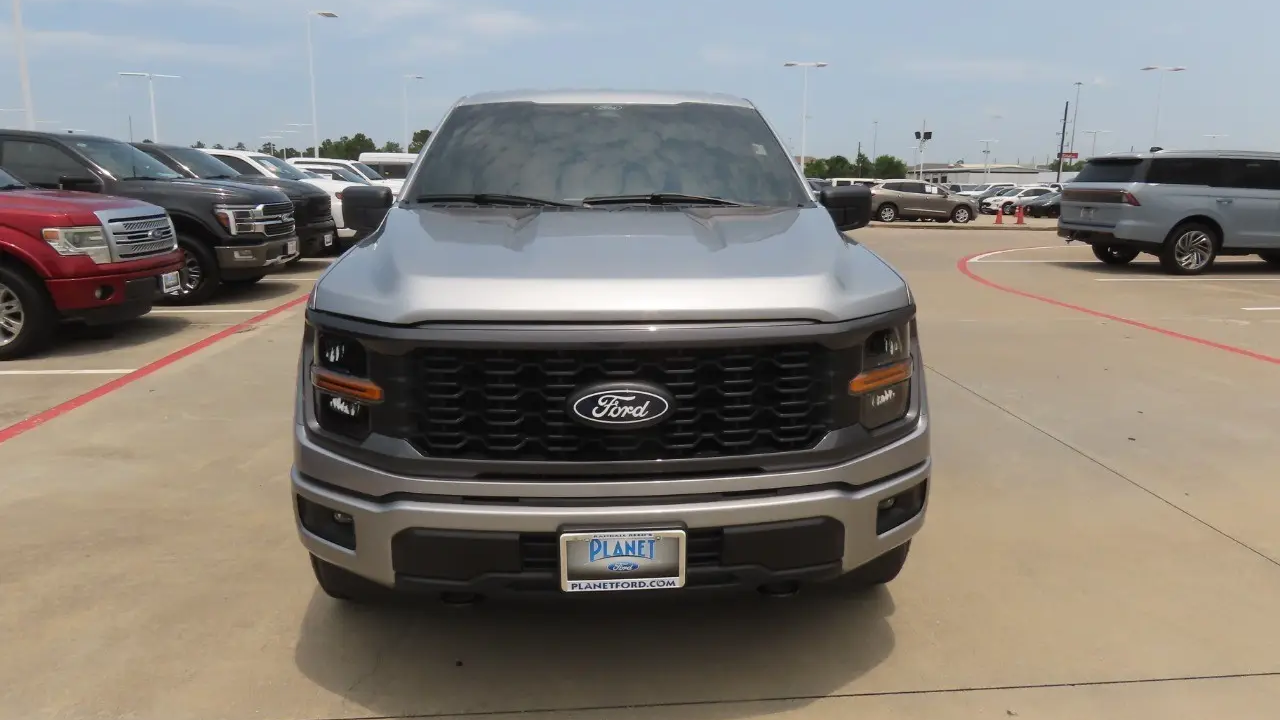 2025 Ford F-150 STX