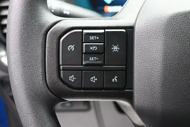 2025 Ford F-150 - $50,595