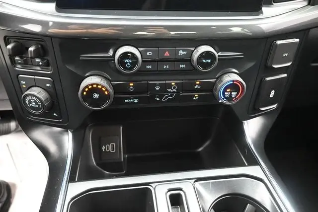 2025 Ford F-150 - $50,595