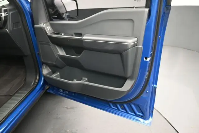 2025 Ford F-150 - $50,595