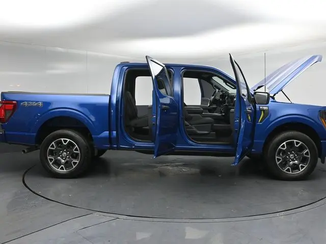 2025 Ford F-150 - $50,595