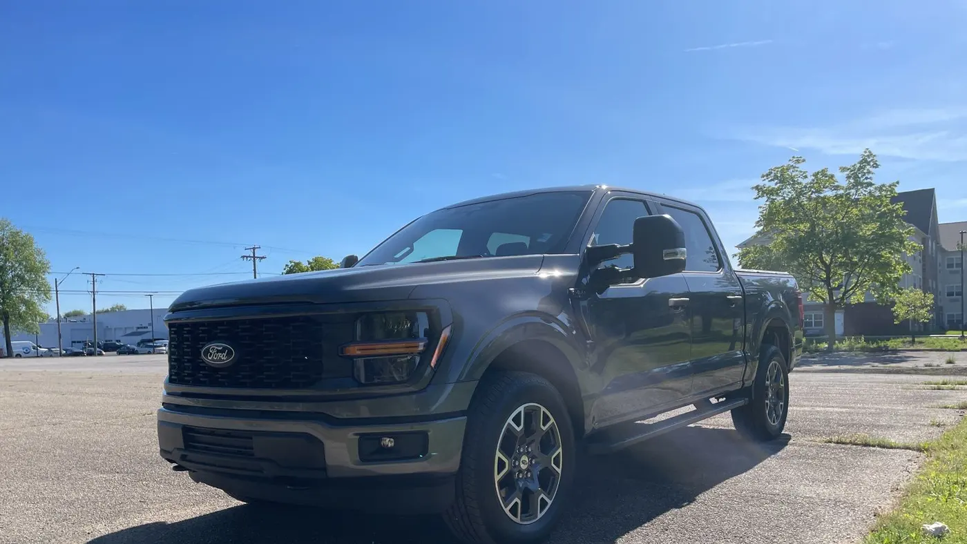 2025 Ford F-150 STX