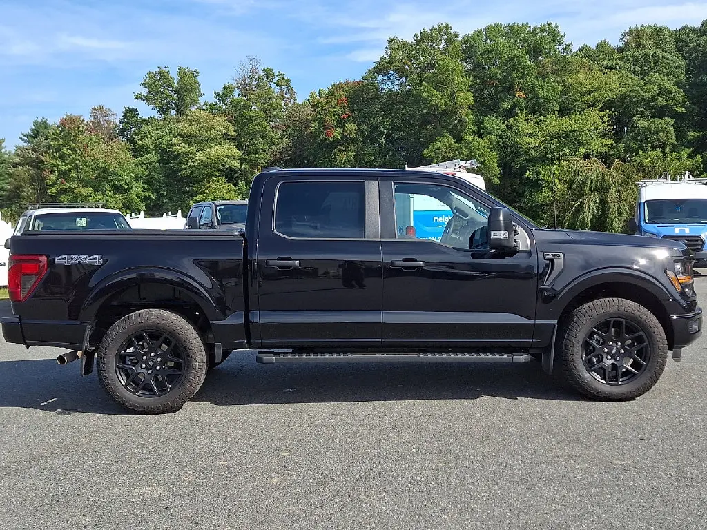 2025 Ford F-150 - $46,700