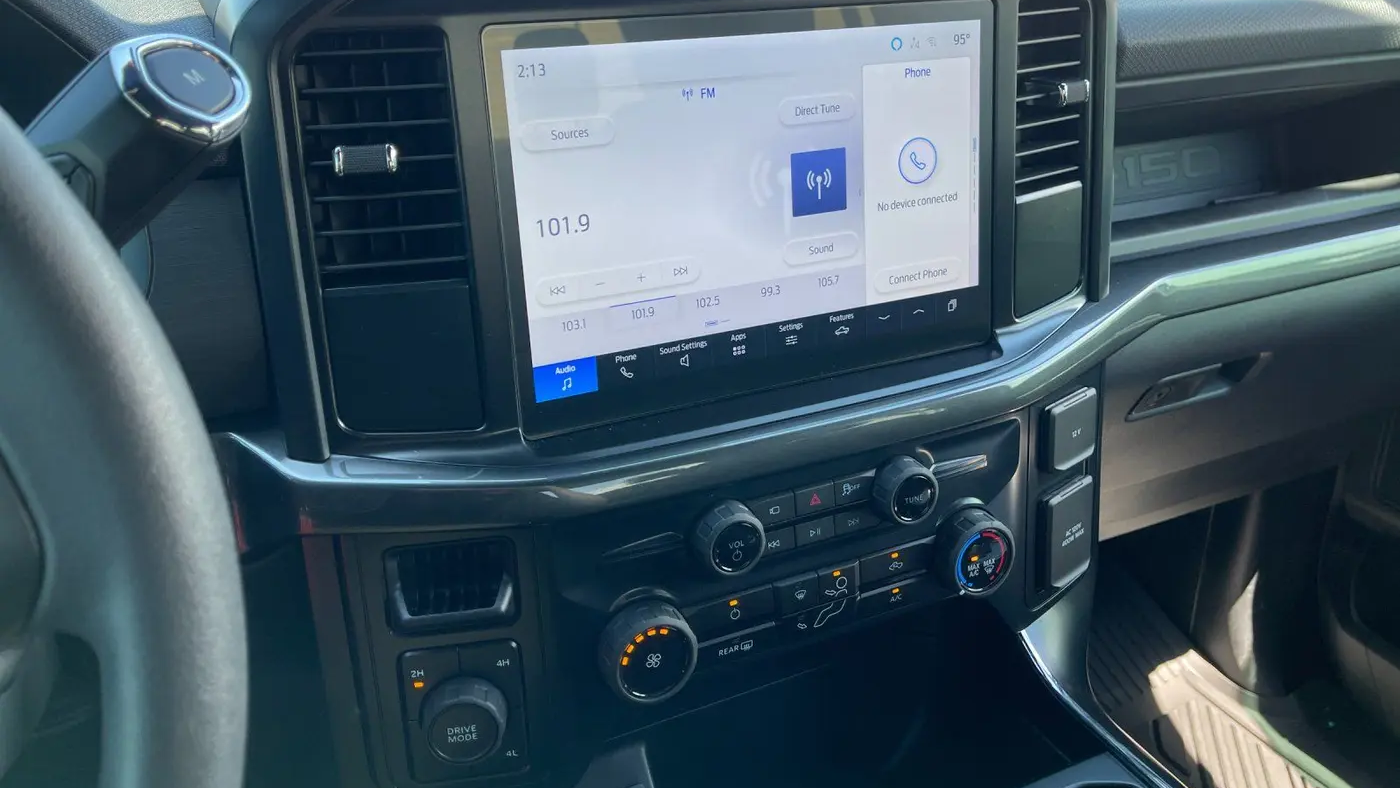 2025 Ford F-150 STX