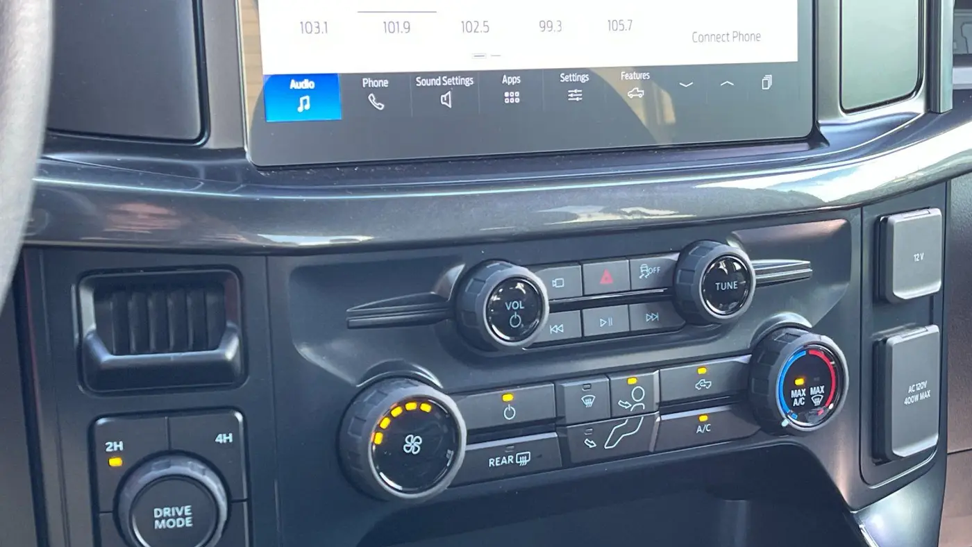 2025 Ford F-150 STX