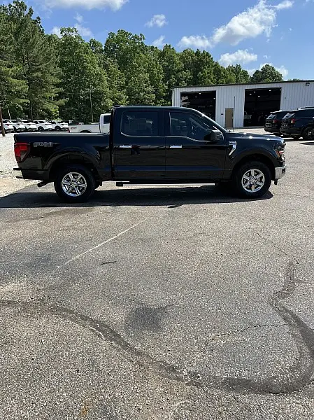 2024 Ford F-150 - $45,998