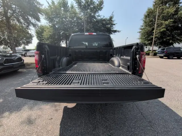 2025 Ford F-150 - $41,995