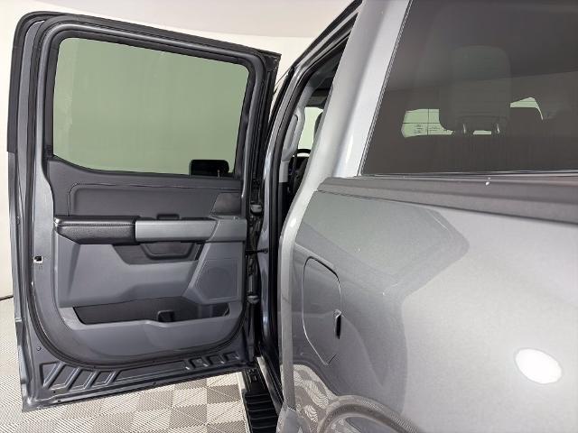 2025 Ford F-150 - $41,998