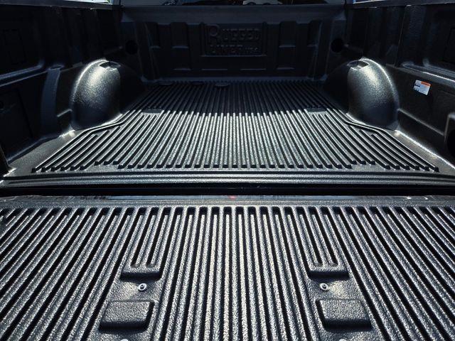 2025 Ford F-150 - $46,684