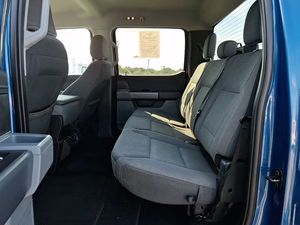 2025 Ford F-150 - $38,200