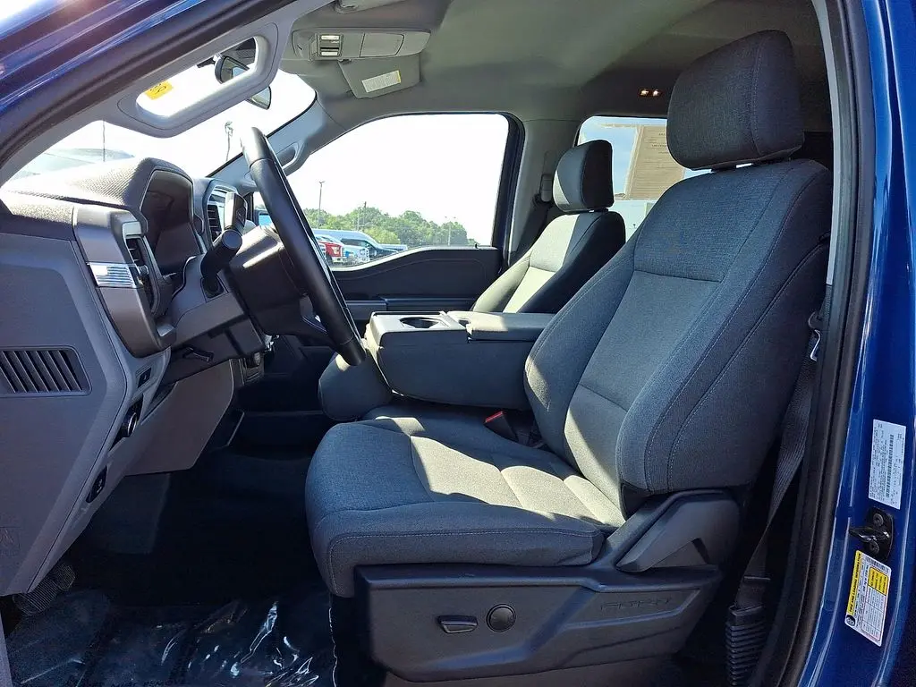 2025 Ford F-150 - $38,200