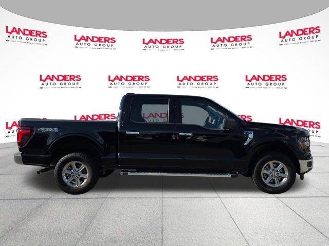 2025 Ford F-150 - $43,800