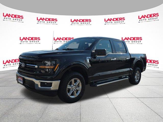 2025 Ford F-150 - $43,800