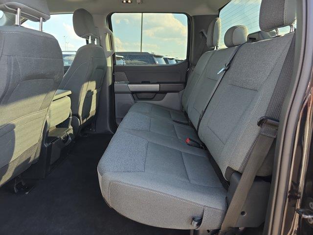 2025 Ford F-150 - $43,800