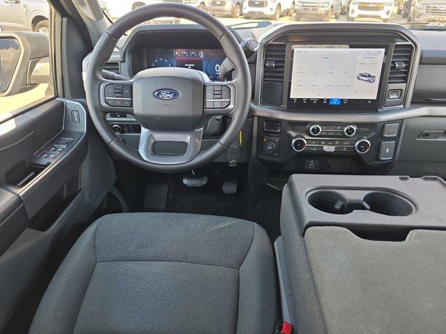 2025 Ford F-150 - $43,800