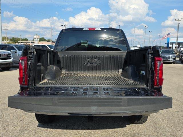 2025 Ford F-150 - $43,800