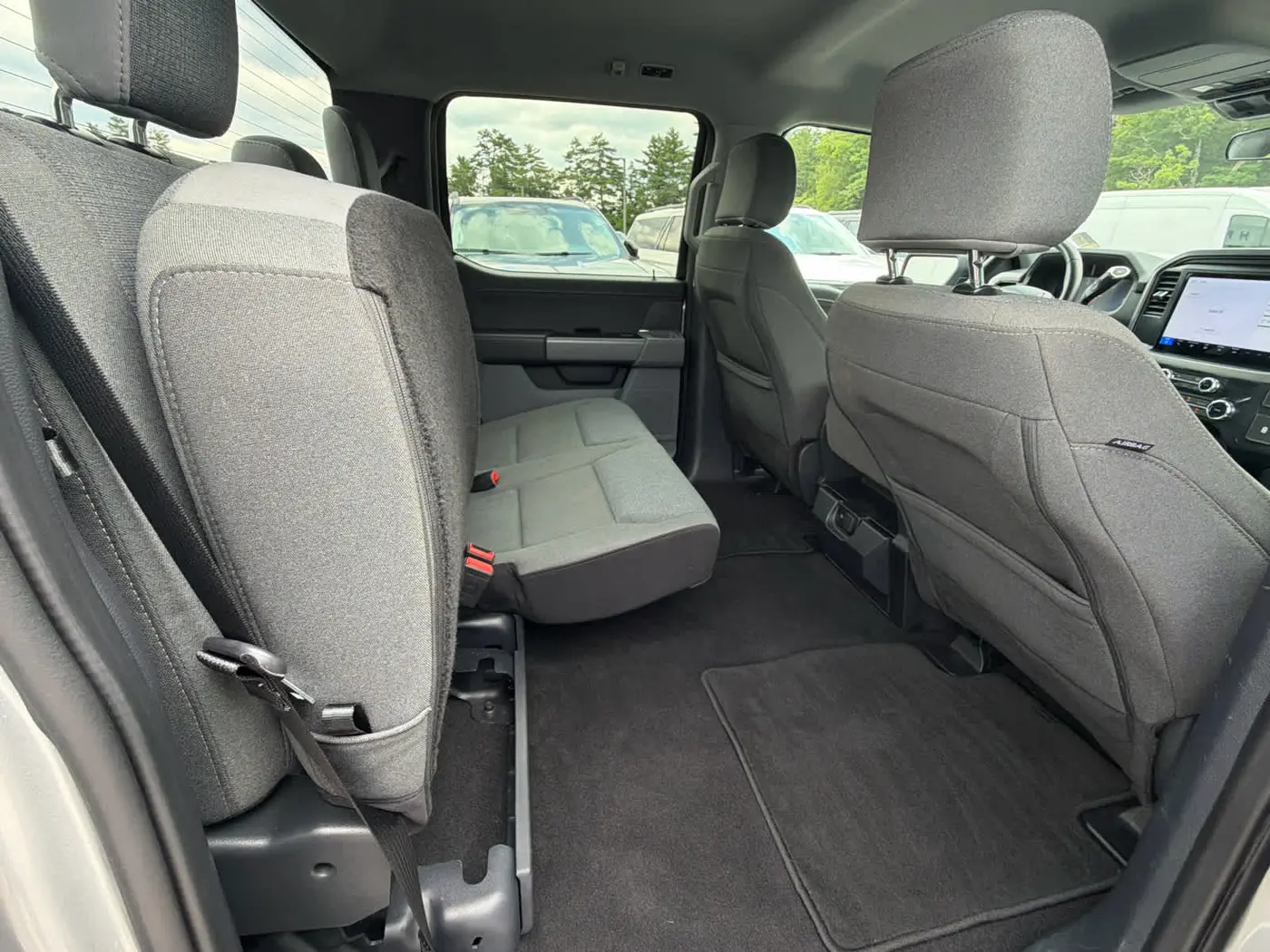 2025 Ford F-150 - $41,300