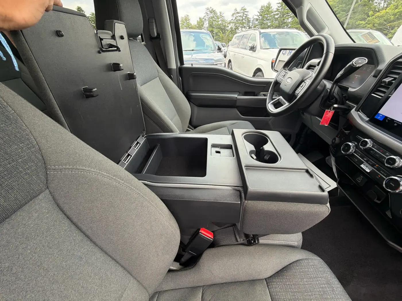 2025 Ford F-150 - $41,300