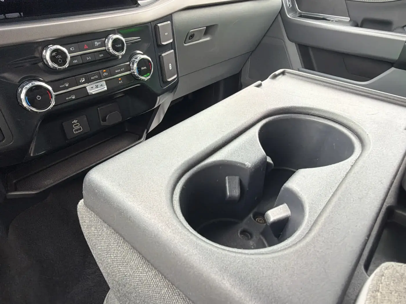 2025 Ford F-150 - $41,300