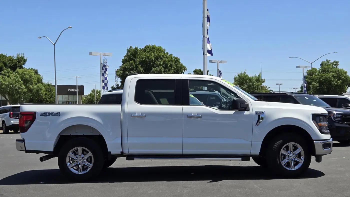 2025 Ford F-150 XLT