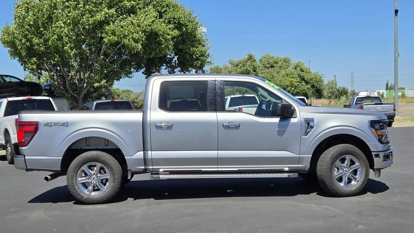 2025 Ford F-150 XLT