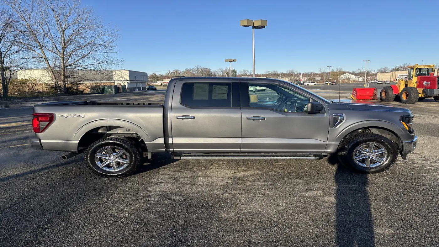 2025 Ford F-150 XLT