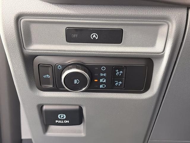 2025 Ford F-150 - $40,998