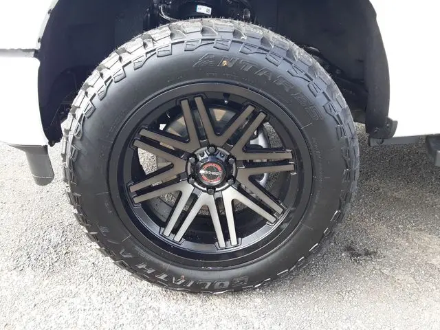 2025 Ford F-150 - $46,862