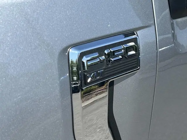 2024 Ford F-150 - $43,789