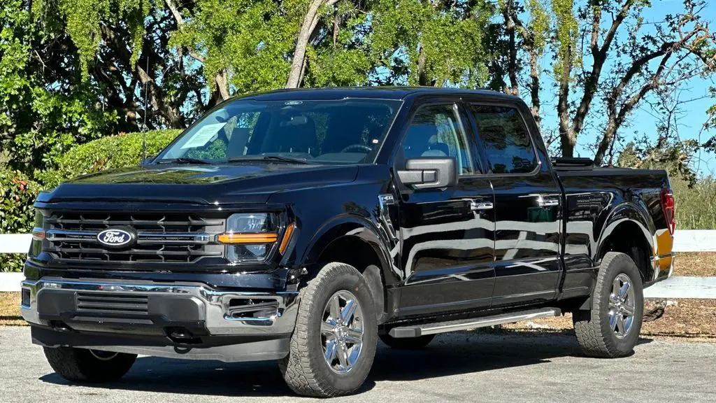2025 Ford F-150 XLT