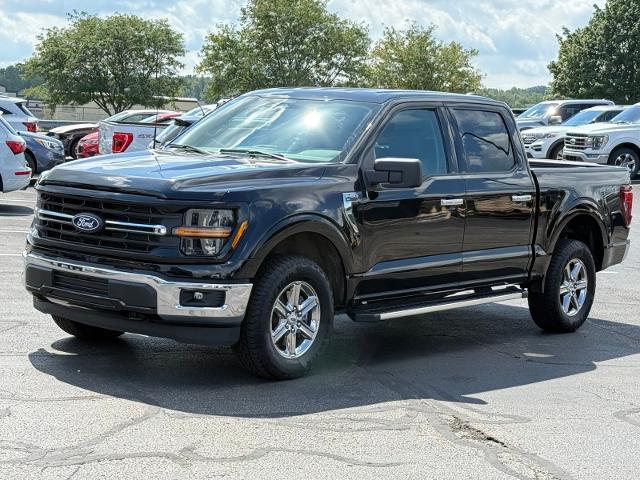 2025 Ford F-150 - $42,750