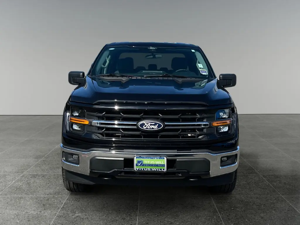 2025 Ford F-150 - $42,000