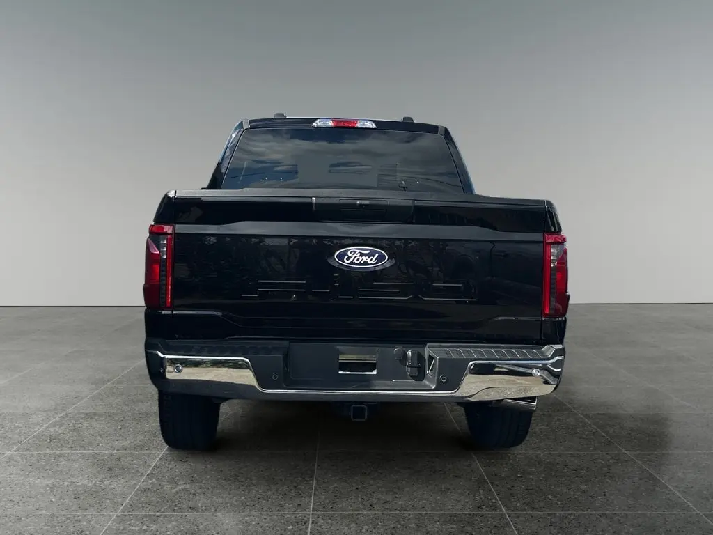 2025 Ford F-150 - $42,000