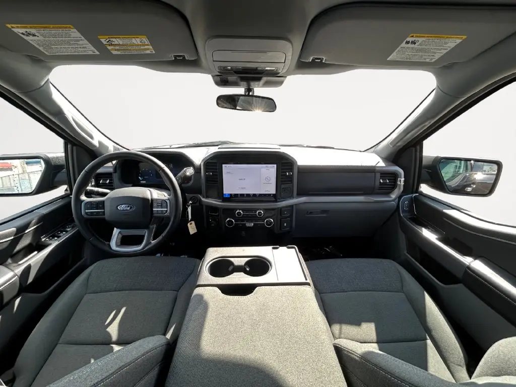 2025 Ford F-150 - $42,000