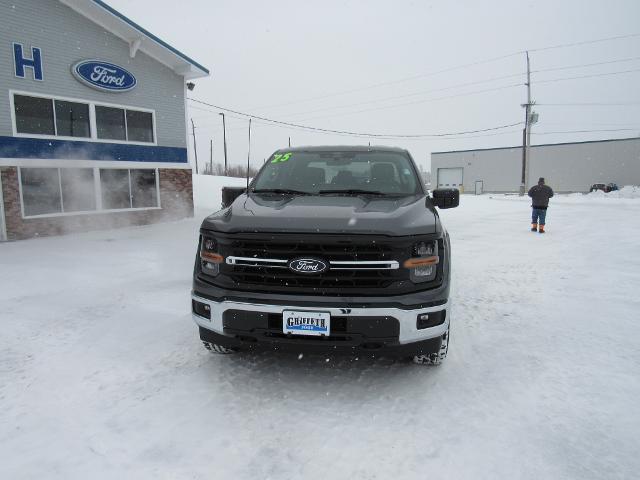 2025 Ford F-150 - $42,995