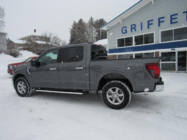 2025 Ford F-150 - $42,995