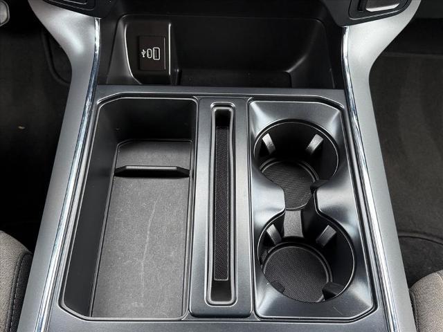2025 Ford F-150 - $48,997