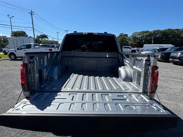 2025 Ford F-150 - $43,700