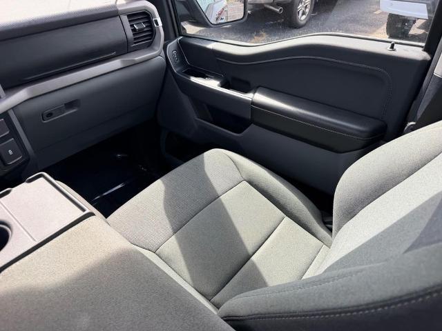 2025 Ford F-150 - $42,950