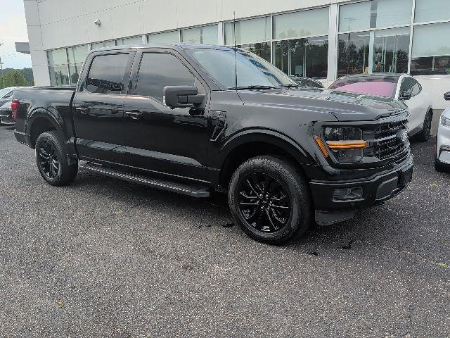 2024 Ford F-150 XLT — photo 1 of 24