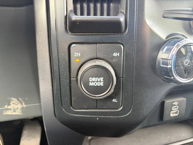 2025 Ford F-150 - $49,588
