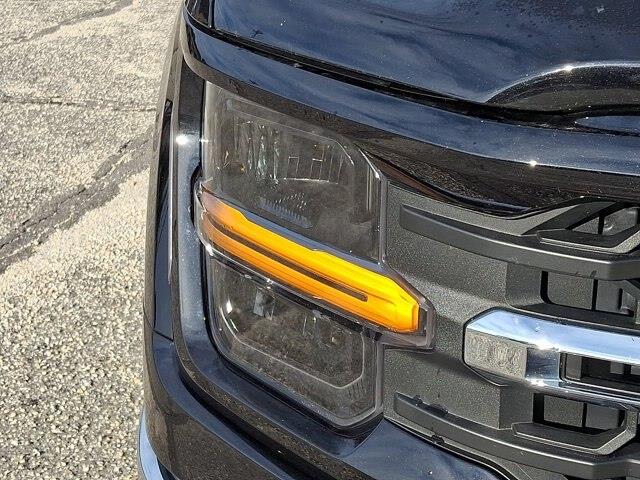 2025 Ford F-150 - $38,999