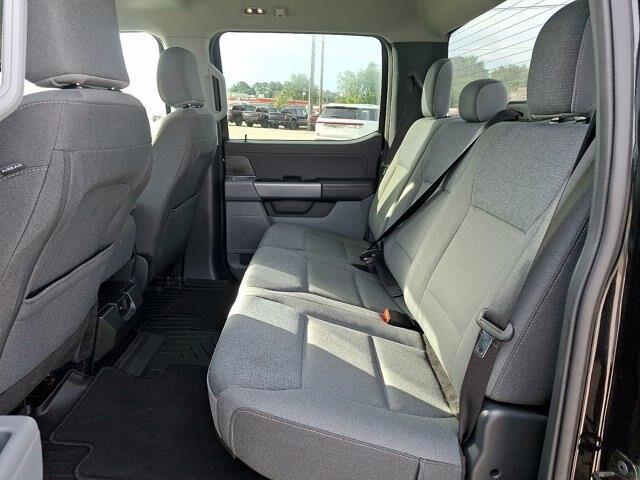 2025 Ford F-150 - $38,999