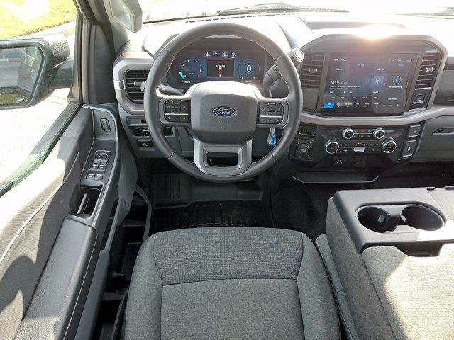 2025 Ford F-150 - $38,999