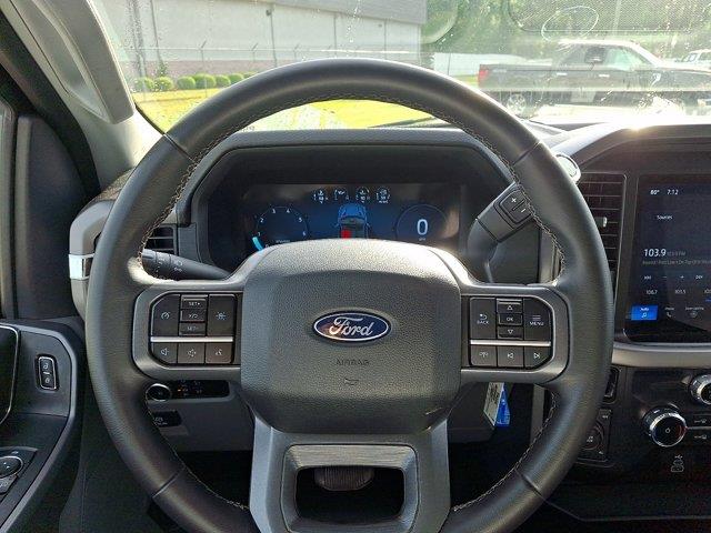 2025 Ford F-150 - $38,999