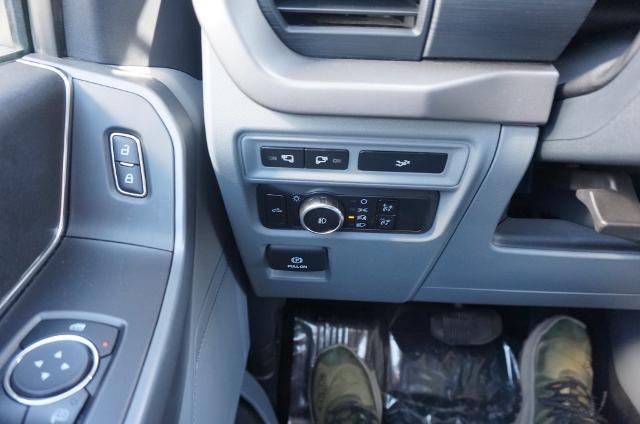 2024 Ford F-150 - $42,999
