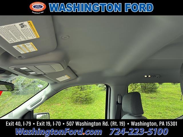2025 Ford F-150 - $42,900