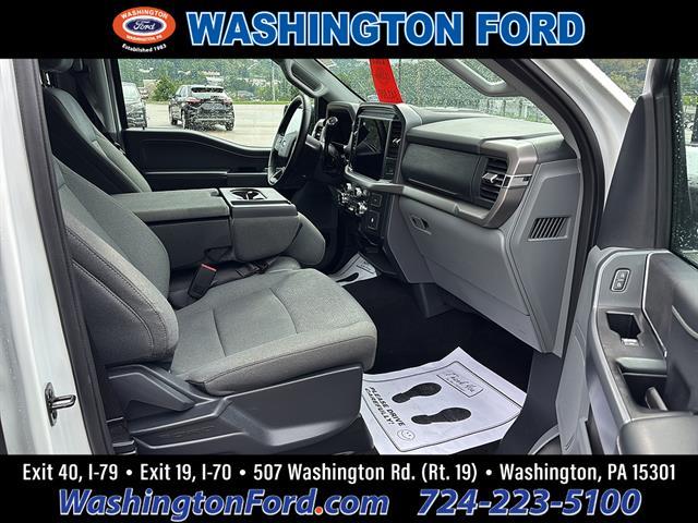 2025 Ford F-150 - $42,900